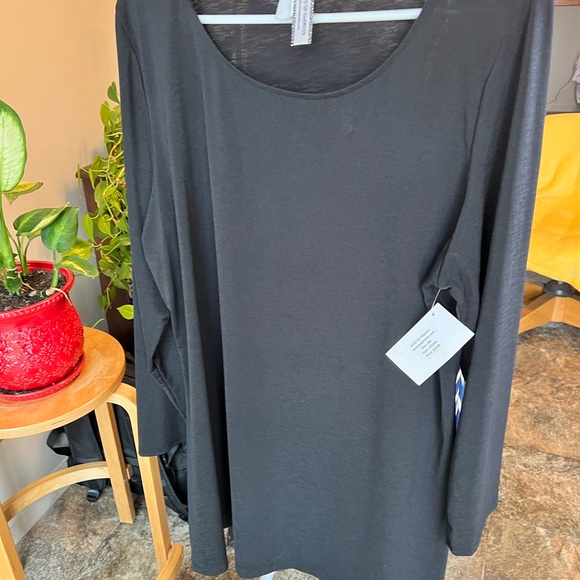 Giddy up glamour long sleeved plus size tunic. 2x NWT. - Picture 1 of 6